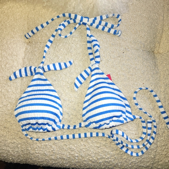 NWT Women's (Juniors) Textured Ruched Blue White Stripe Bikini Top Small - Picture 2 of 6